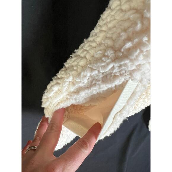 Harper Heritage Shearling Vest, Small - Picture 3 of 8